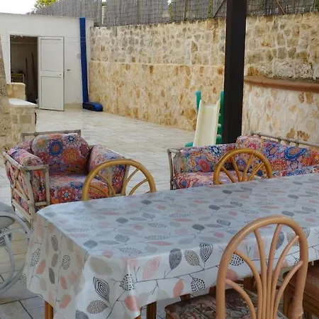 Trulli Annina Locorotondo